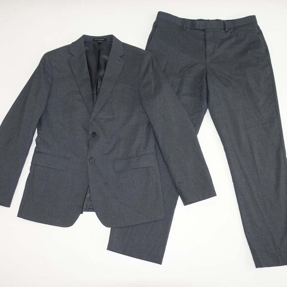 Banana Republic Men's Slim Fit 2 Button Suit Size 40 Regular 35 x 29 Gray Check